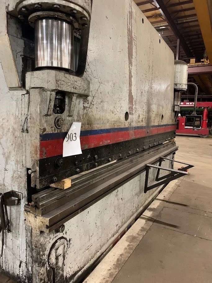 400 Ton x 16' Pacific K400-16 Press Brake, 1985 Pit Required - Image 3