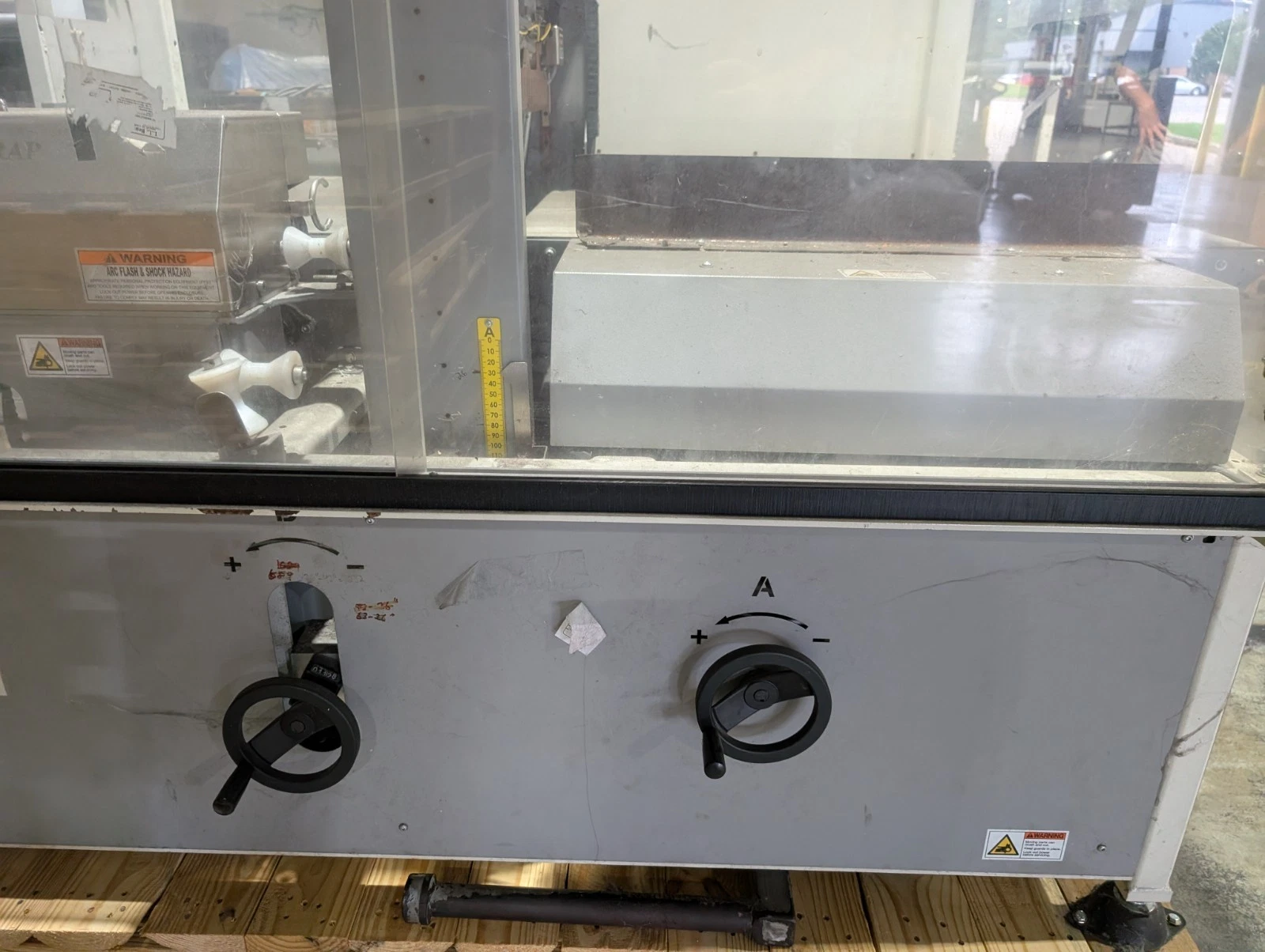 Texwrap 2410ISS Automatic Side Seal Shrink Wrapper with Texwrap ST-1322 Heat Tunnel, 2019 - Image 17