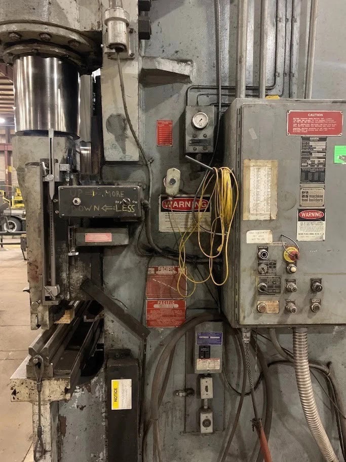 400 Ton x 16' Pacific K400-16 Press Brake, 1985 Pit Required - Image 5
