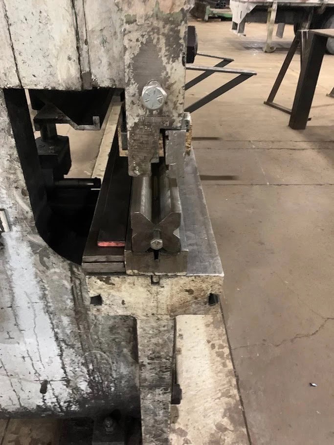 400 Ton x 16' Pacific K400-16 Press Brake, 1985 Pit Required - Image 8