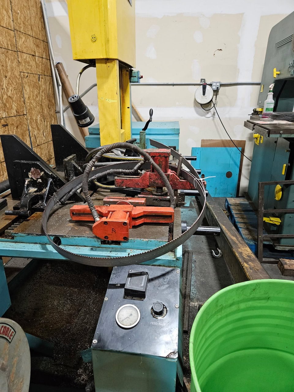 Amada HA-400W Manual Horizontal Saw, 2000 - Image 2