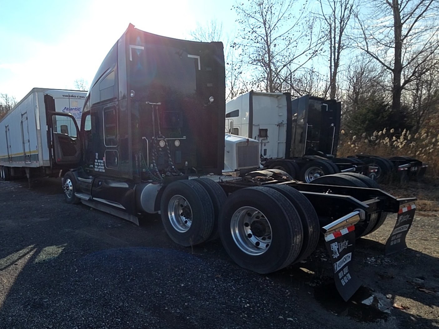 Kenworth T680 Sleeper Truck, 2020 - Paccar MX-13, Eaton Auto - Image 12
