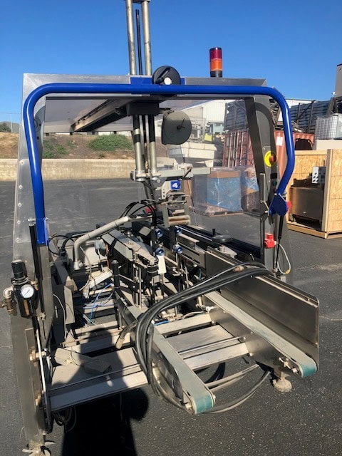 OK International Superformer-1 Case Erector and Taper, 1999 - Image 2
