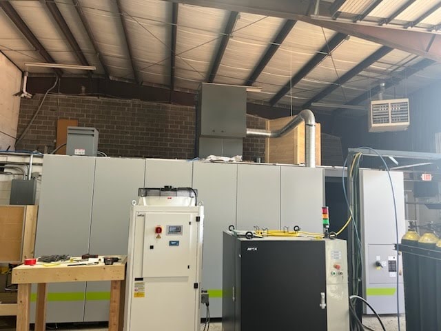 6000 Watt DNE (Bystronic) LC3 3015 Fiber Laser, 2021 - 5'x10' Table, TD Dust Collector - Image 2
