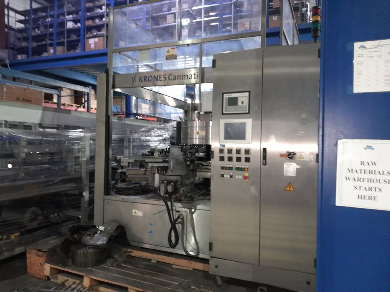 Krones Canmatic Labeler for Glass or PET Containers, 2005 - Image 12