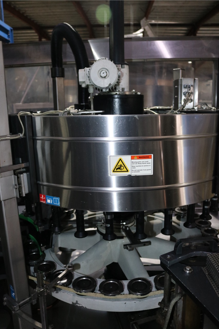 Krones Canmatic Labeler for Glass or PET Containers, 2005 - Image 4