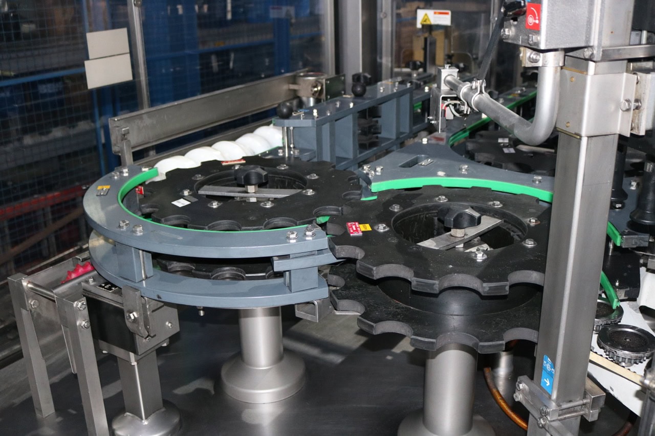 Krones Canmatic Labeler for Glass or PET Containers, 2005 - Image 5