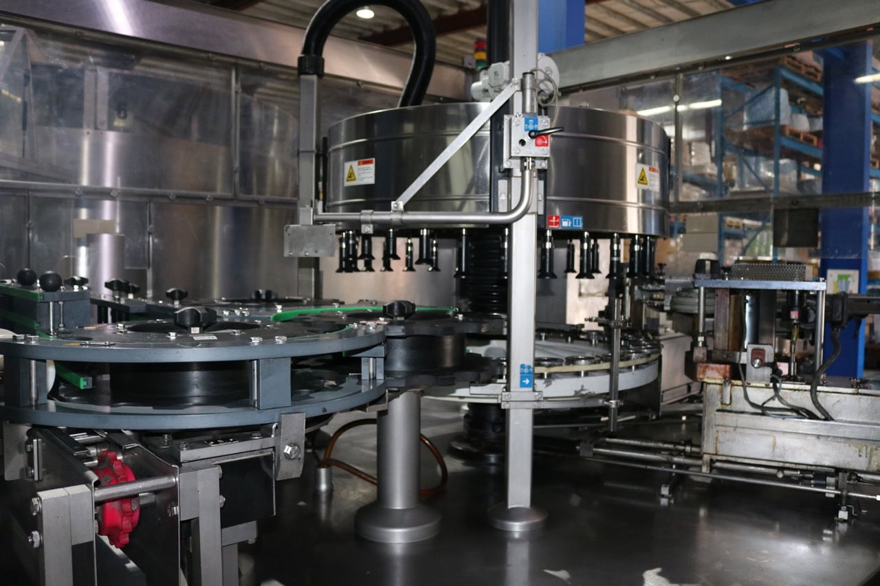 Krones Canmatic Labeler for Glass or PET Containers, 2005 - Image 6