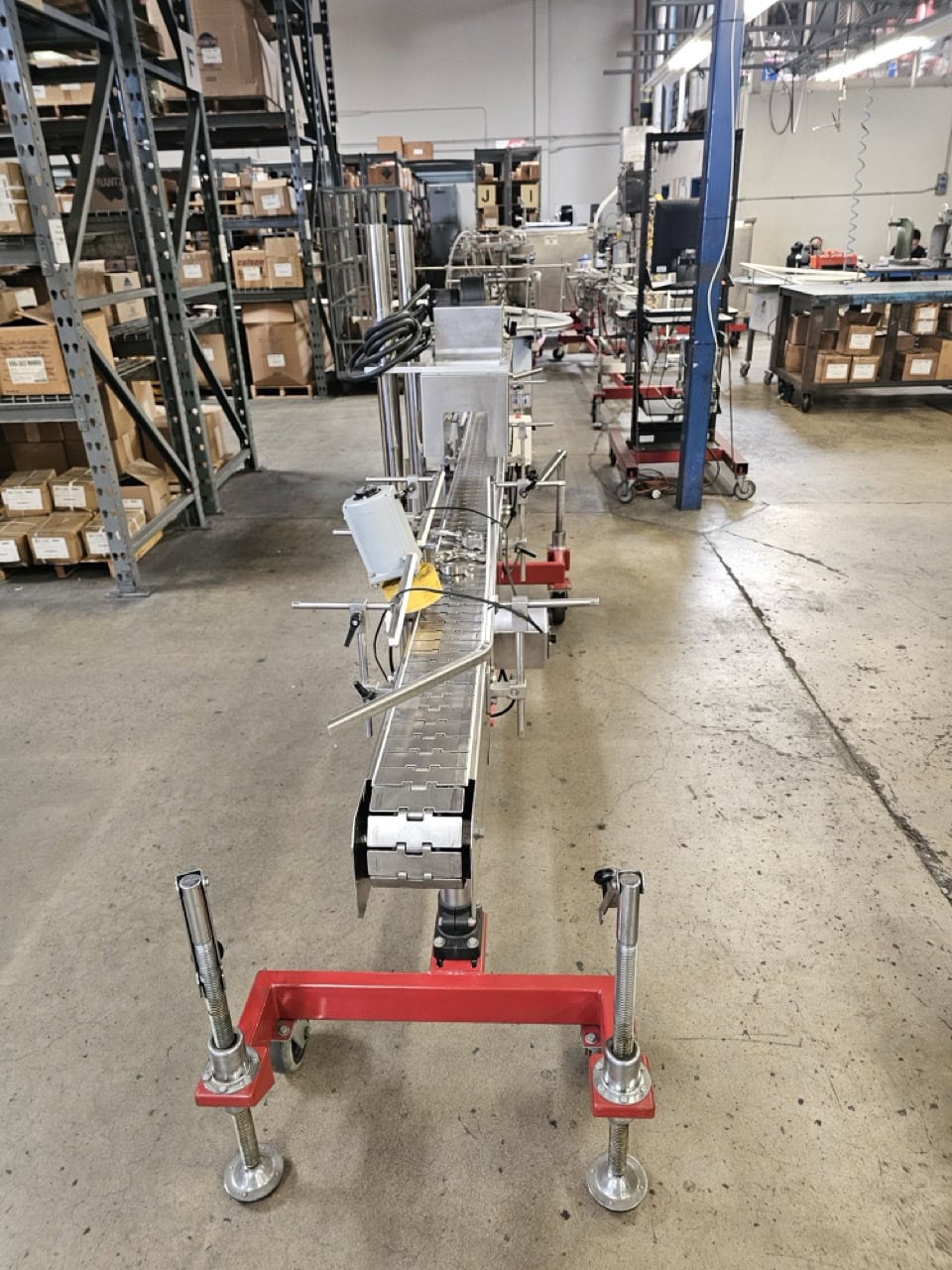 Accutek Bottling Line with Chadam Consultants 2 Head Gravity Filler, Accutek SA-1 Automatic Chuck Capper, Accutek APS106 Labelette Labeler, Everfilt Oil Filtration System, IBC Tanks - Image 8
