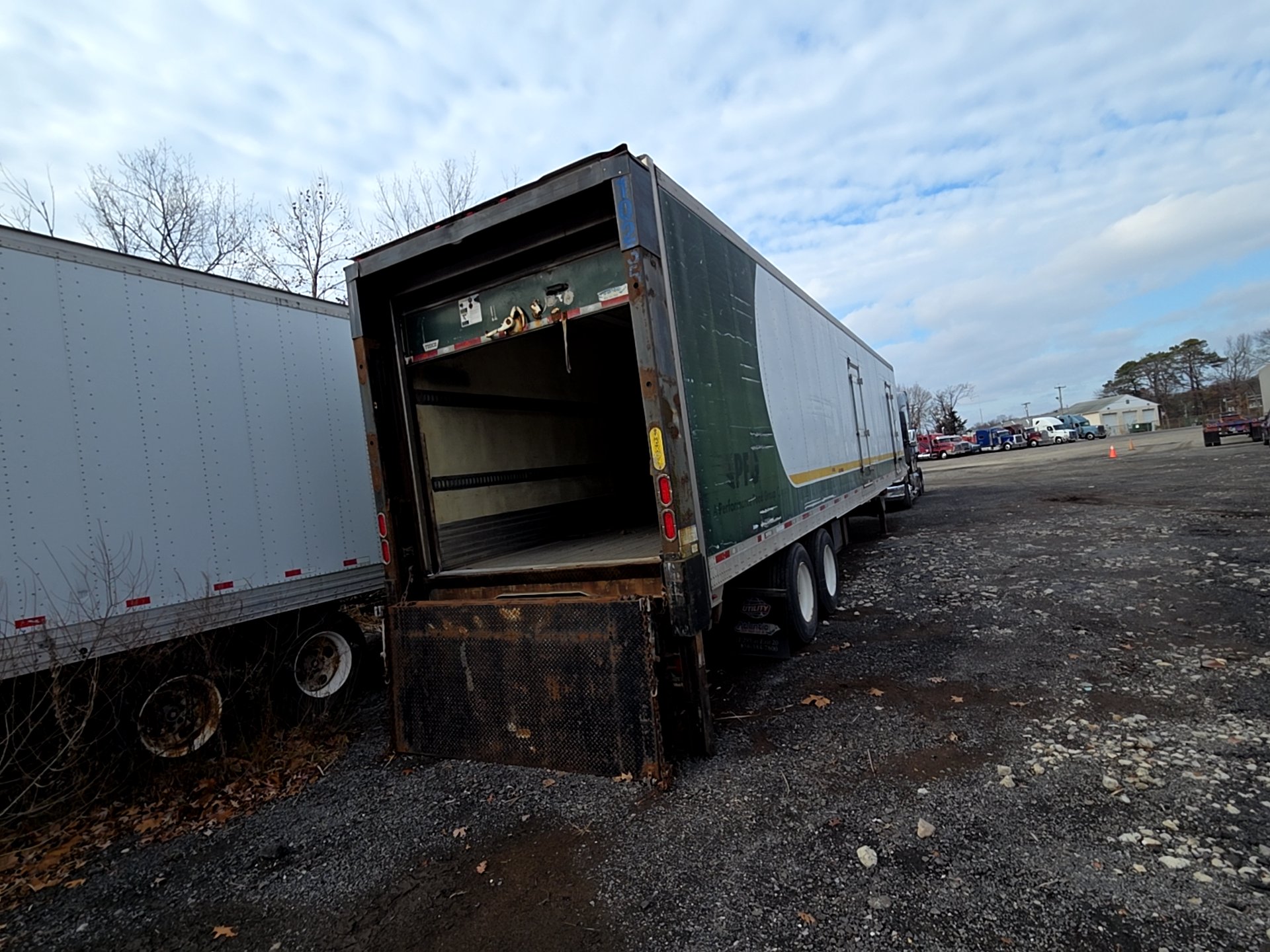 Utility 300R Reefer Trailer, 2009 - Spectrum SB Unit - Image 6