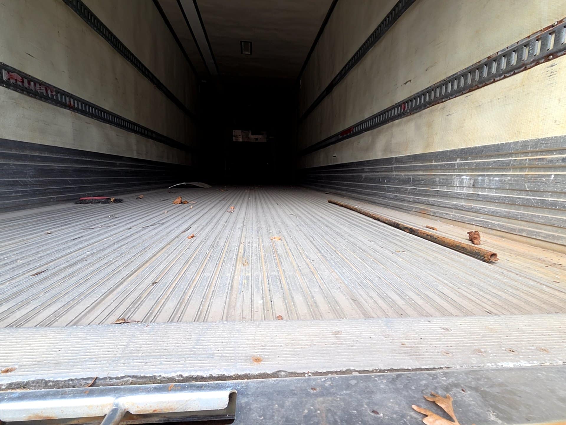 Utility 300R Reefer Trailer, 2009 - Spectrum SB Unit - Image 9