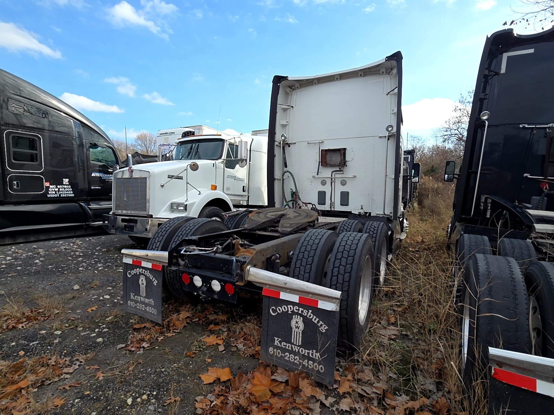 Kenworth T680 Sleeper Truck, 2016 - Paccar MX-13, Eaton Auto - Image 22
