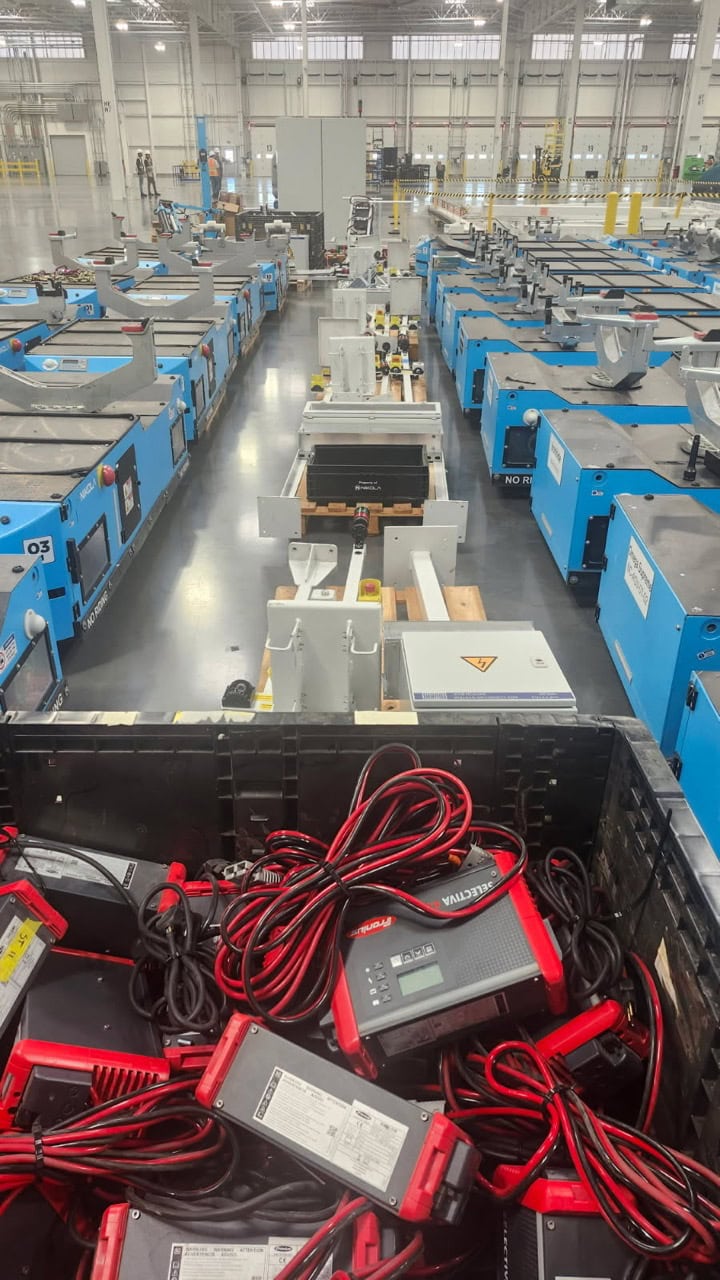 (16) Selettra TR8T Automated Guided Vehicle Systems; 2021 - Industrial AGV for Material Handling - Available Separate - Image 10