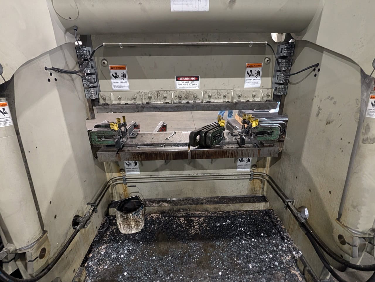 250 Ton x 8' Accupress 72508 CNC Press Brake, 2023 - ETS Control - Image 3