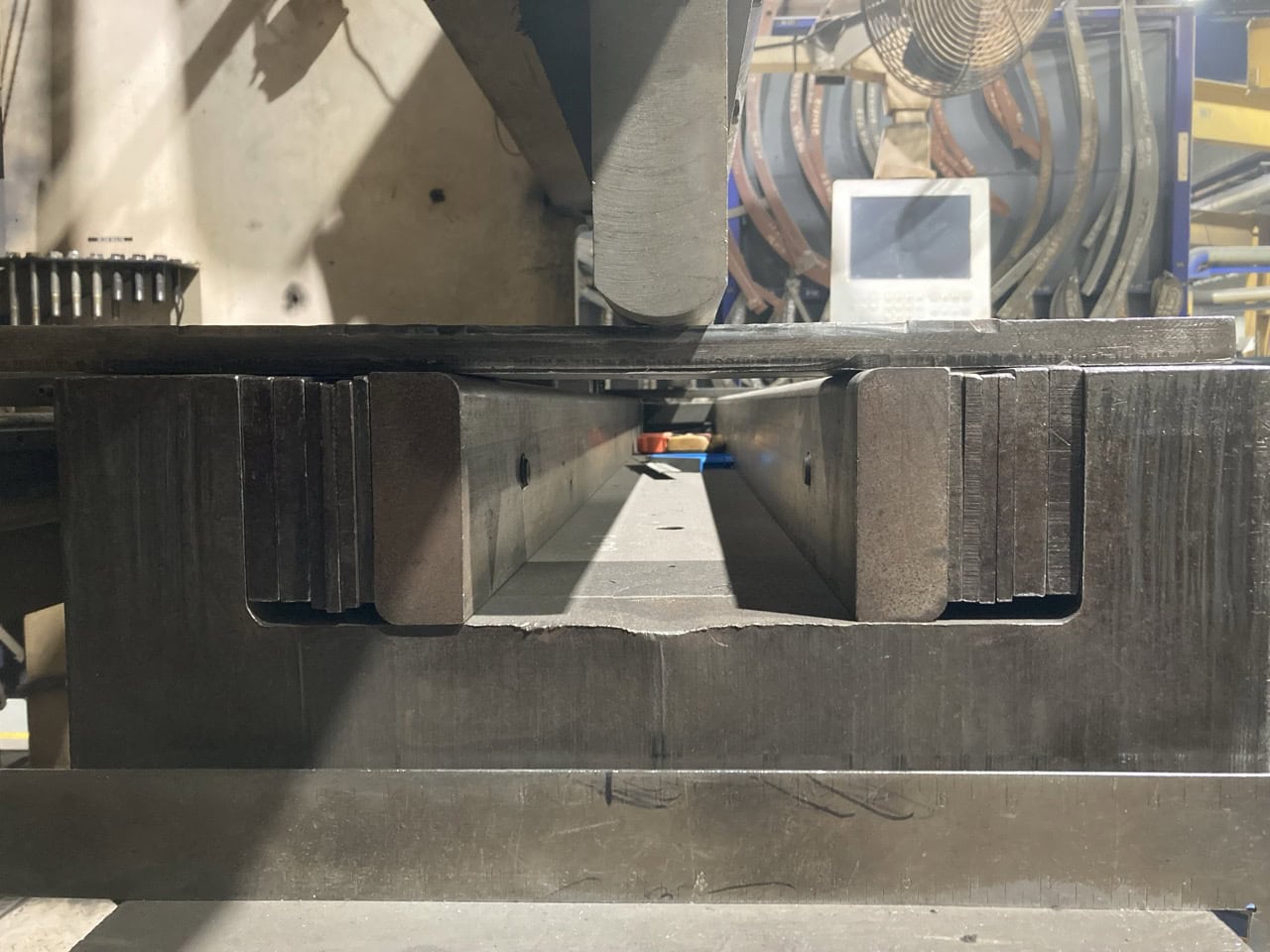 400 Ton x 10' Wysong FAB400-120 Hydraulic Press Brake, 1998 - Videos Available - Image 17