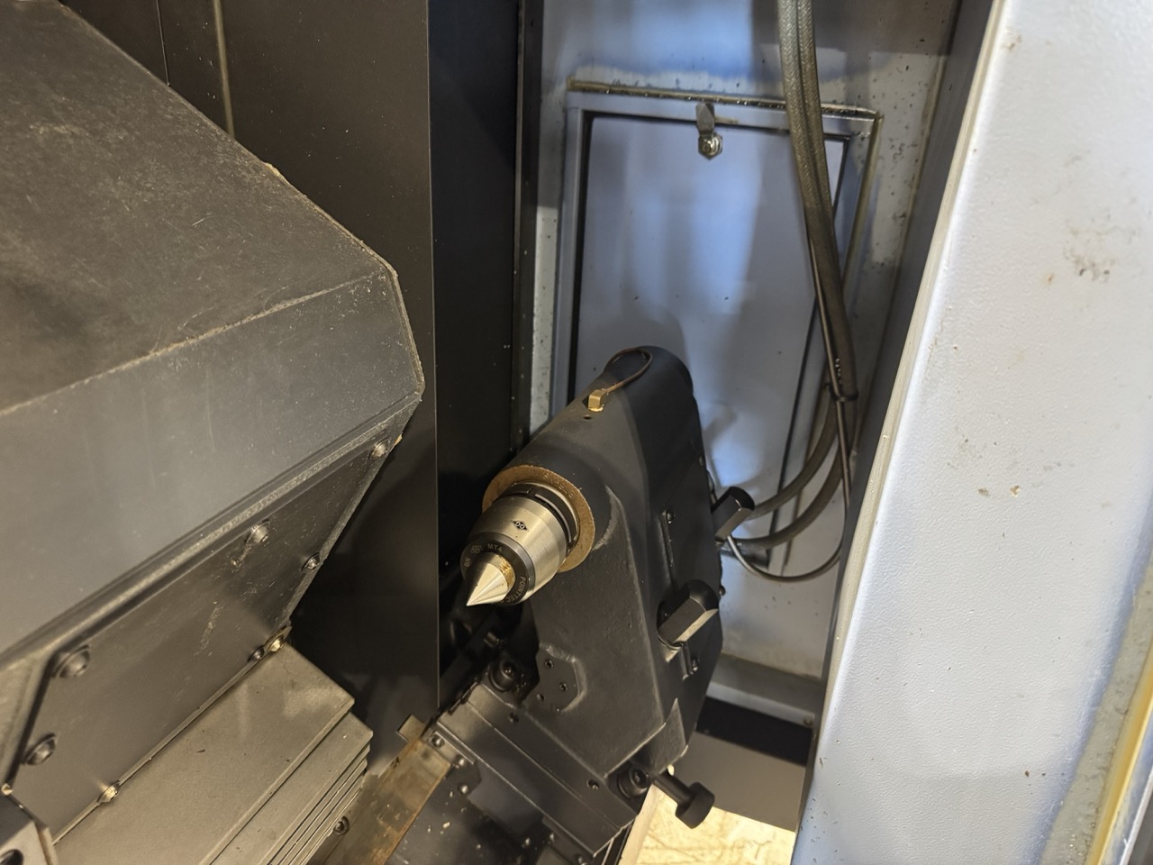 Doosan Lynx 220LC CNC Turning Center Lathe, 2013 - Chip Conveyor - Image 7