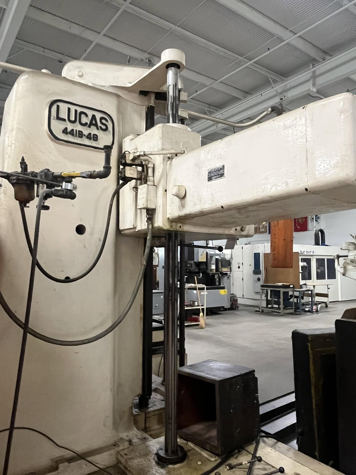 4" Lucas 441B‑48 Horizontal Boring Mill