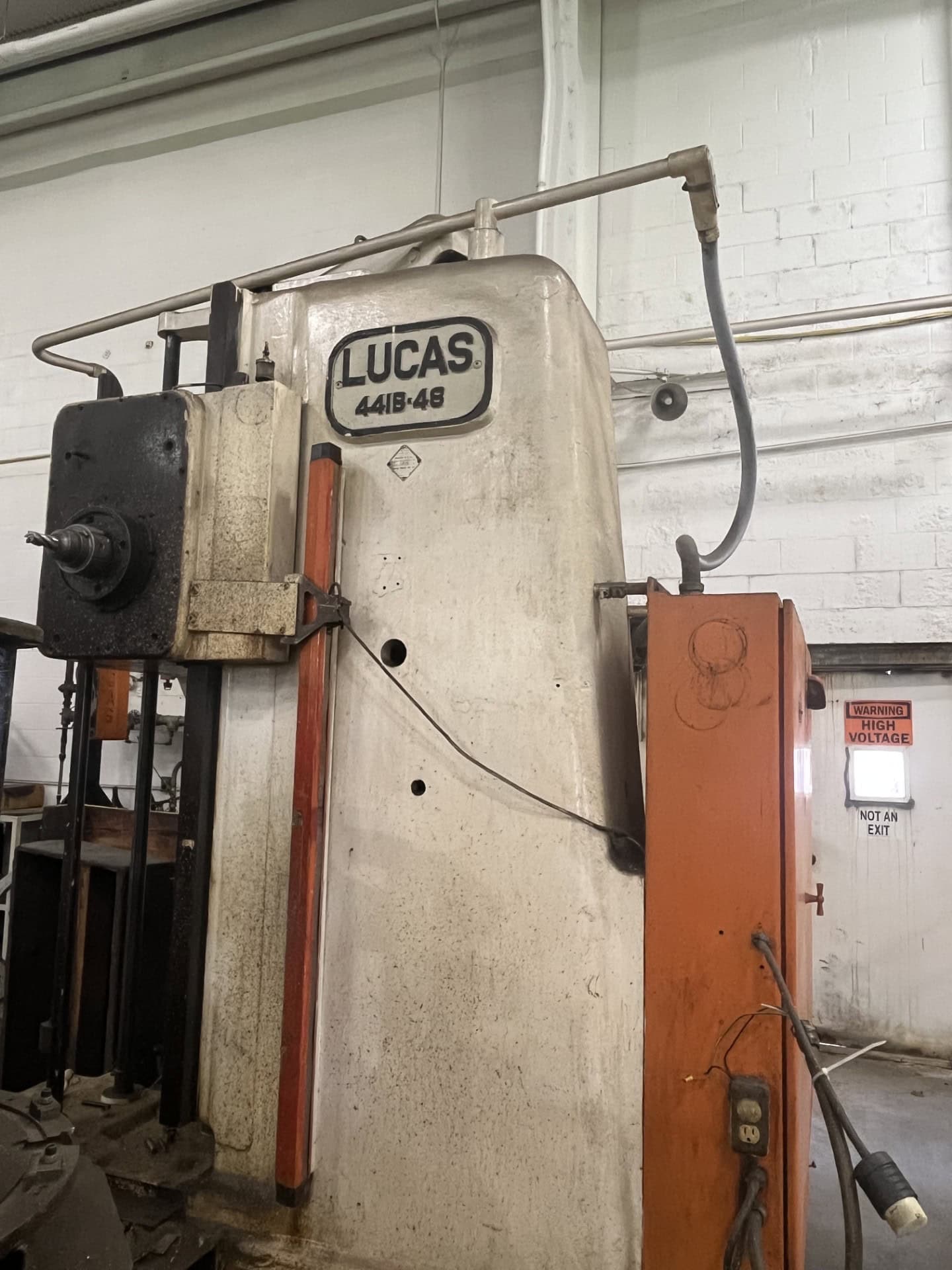 4" Lucas 441B‑48 Horizontal Boring Mill - Image 3
