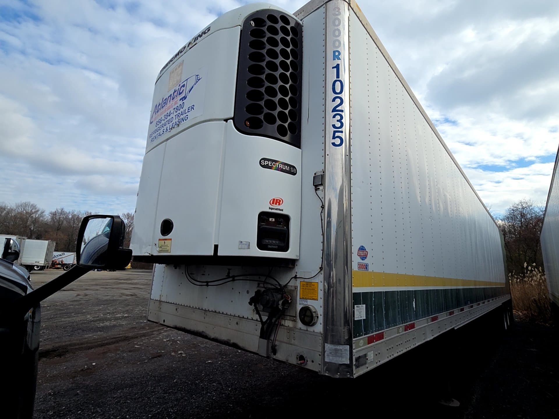 Utility 300R Reefer Trailer, 2009 - Spectrum SB Unit - Image 12