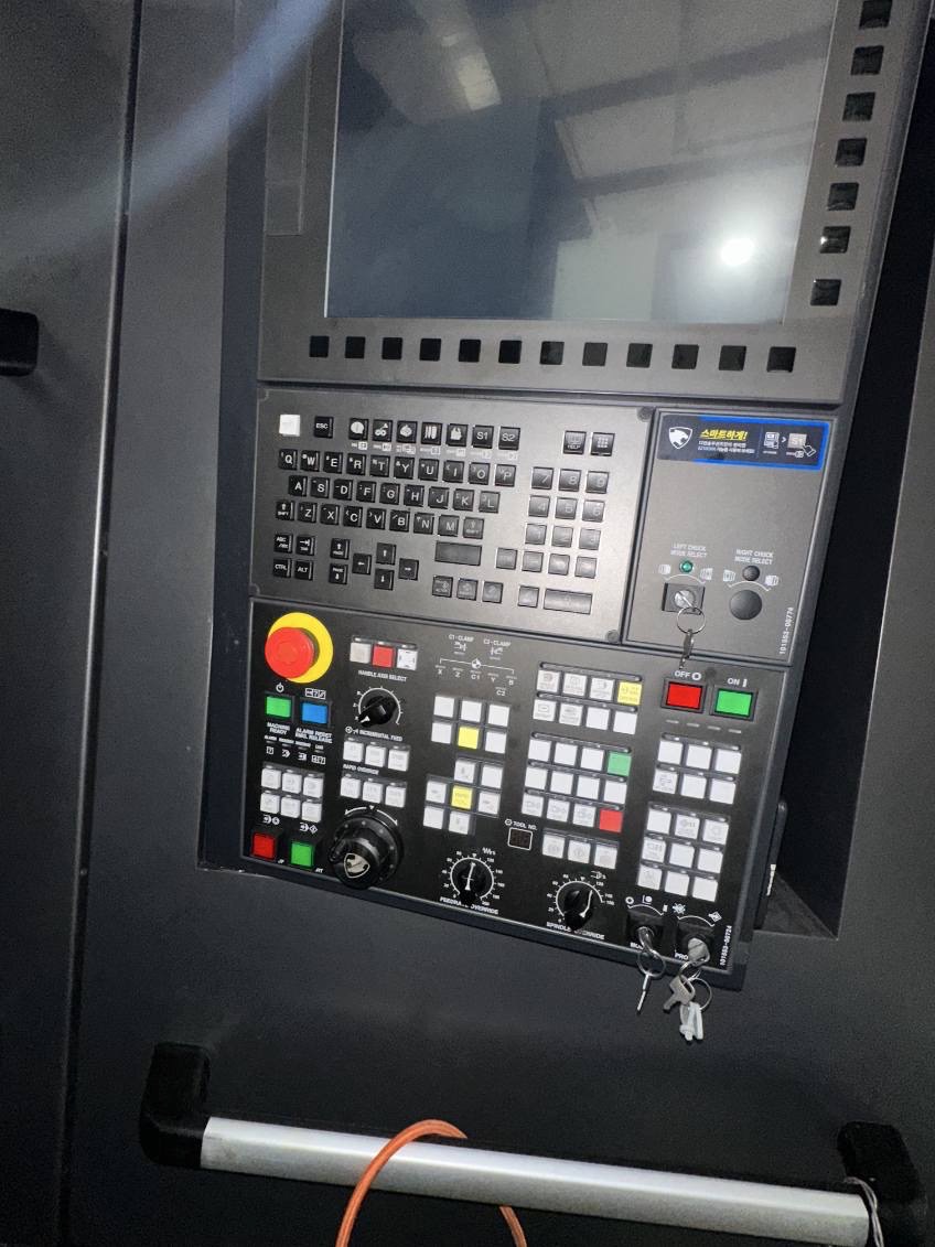 Doosan 5100B CNC Lathe, 2023 - 24" Chuck, Tool Setter - Image 12