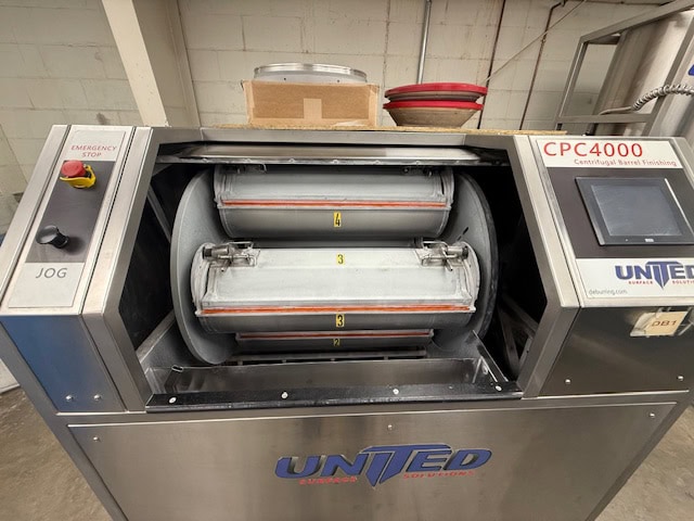 United Surface Solutions CPC-4000-HD Centrifugal Barrel Finishing System, 2018 - Image 2