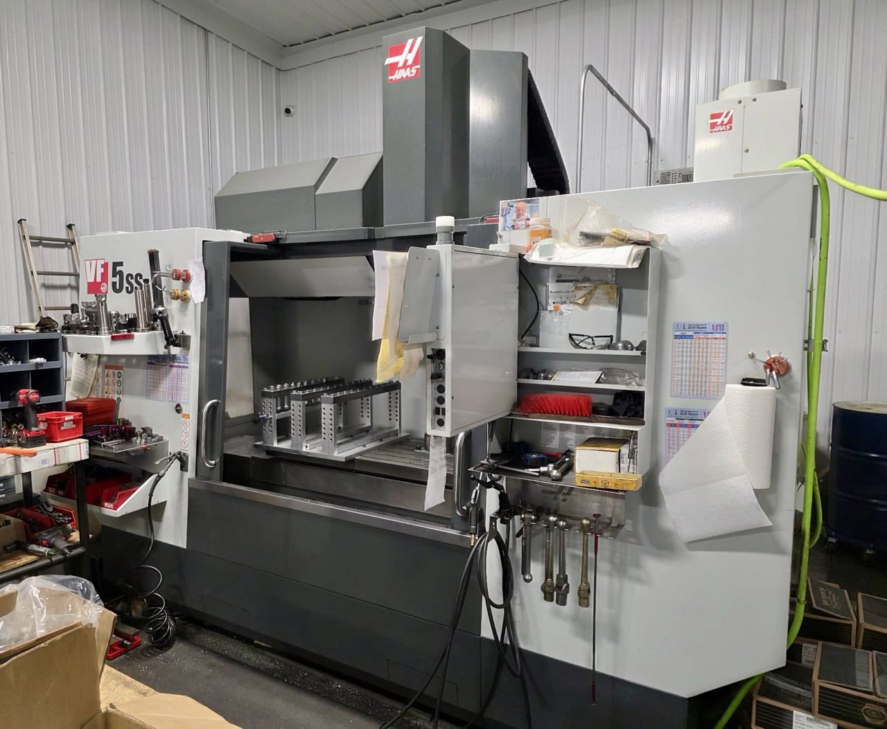 Haas VF-5SS VMC, 2018 - Probe, TSC, 12K RPM Spindle
