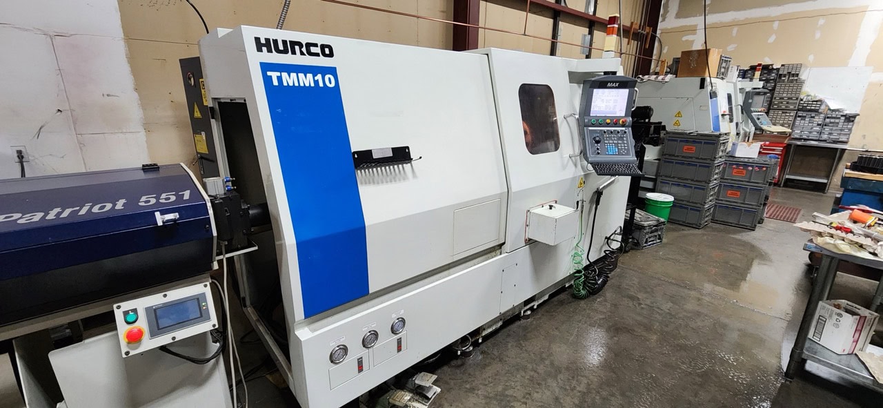 Hurco TMM10 Multi-Axis CNC Lathe, 2006 - Patriot Bar Feeder, C-Axis Live Tooling, Chip Conveyor, WinMax Control