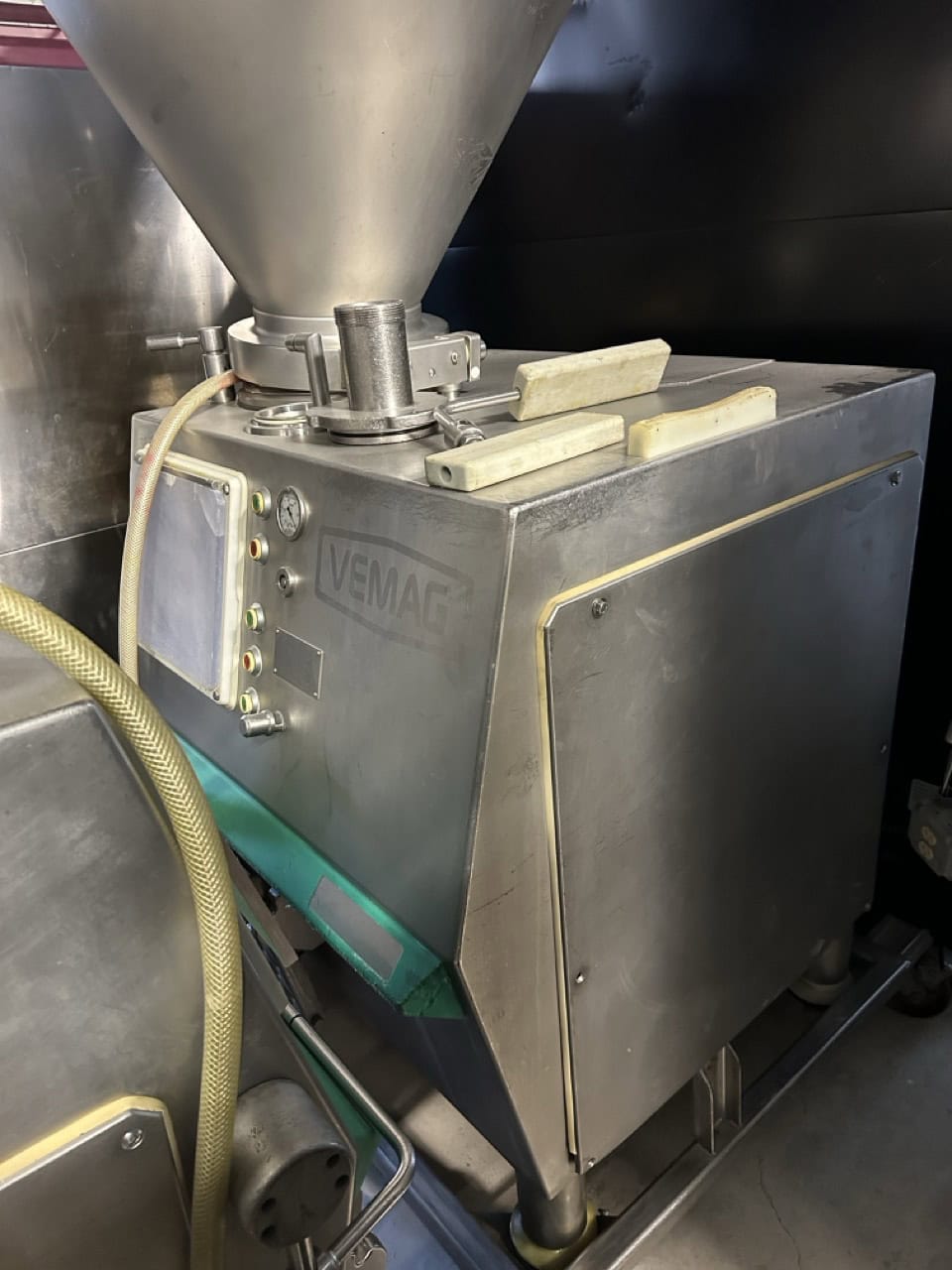 Vemag HP10C Continuous Vacuum Filler