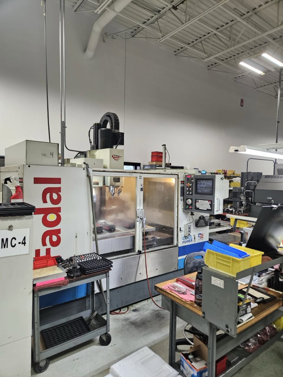 Fadal VMC 4020 HT VMC, 2003 - Auto Pallet Changer, 4th-Axis, Coolant Through Spindle