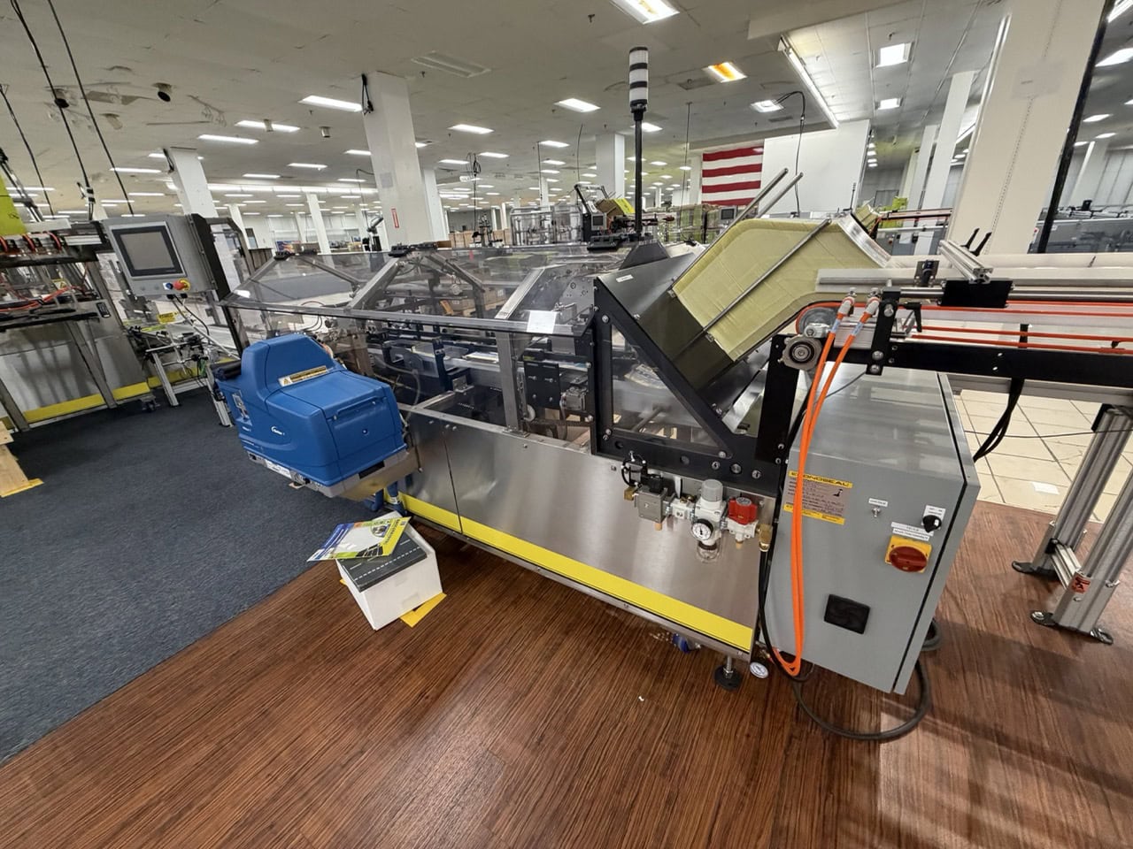 Complete Packaging Line for trays / flat Product including Custom Conveyor System, (2) Texwrap L-Bar Sealers and Heat Tunnels, Econocorp Automatic Cartoner and Case Packer and CTM Case labeler, 2023 - Image 10