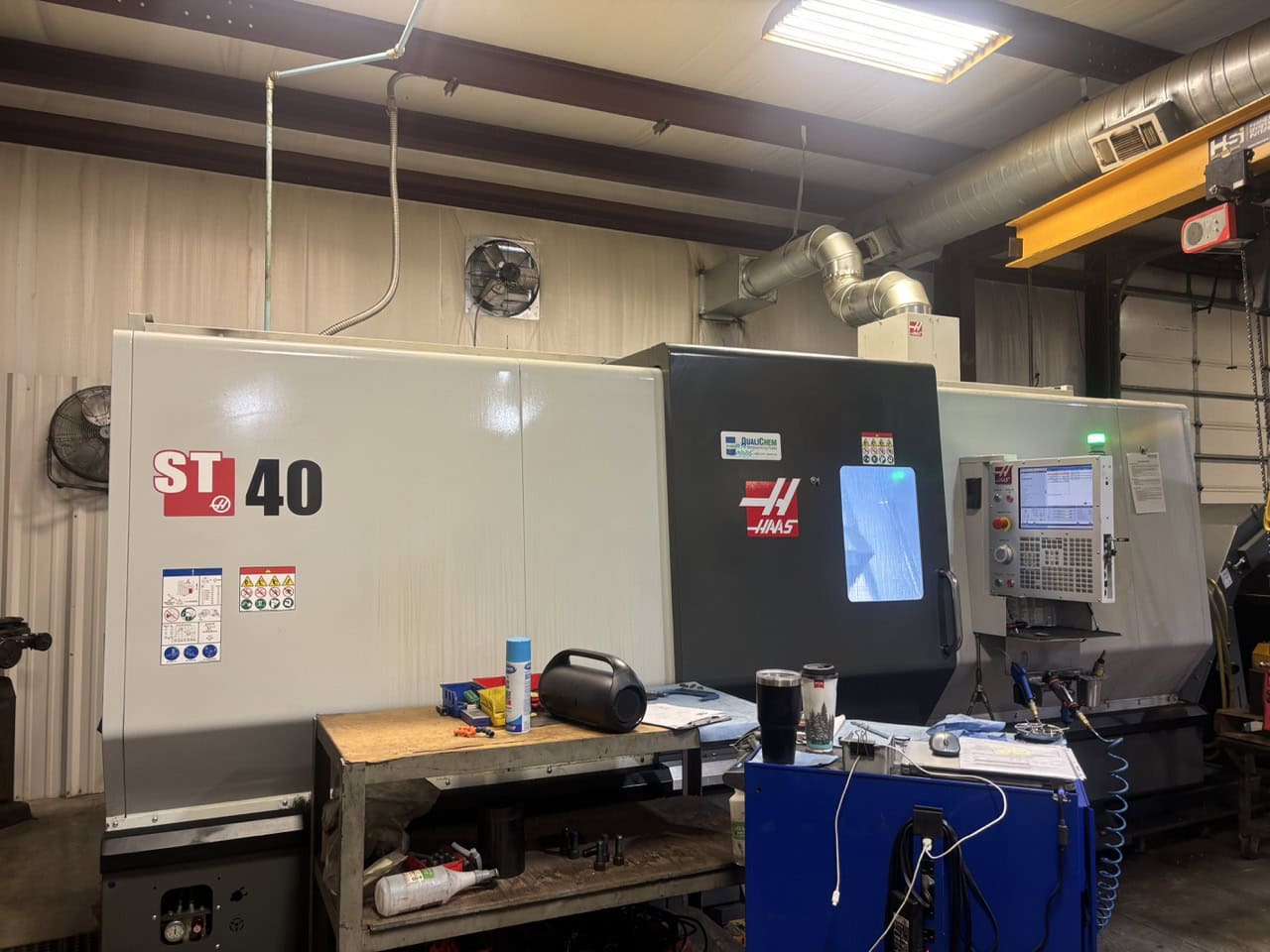 Haas ST-40 CNC Lathe, 2022 - Extra Performance Package, VPS, Chip Auger - Image 2