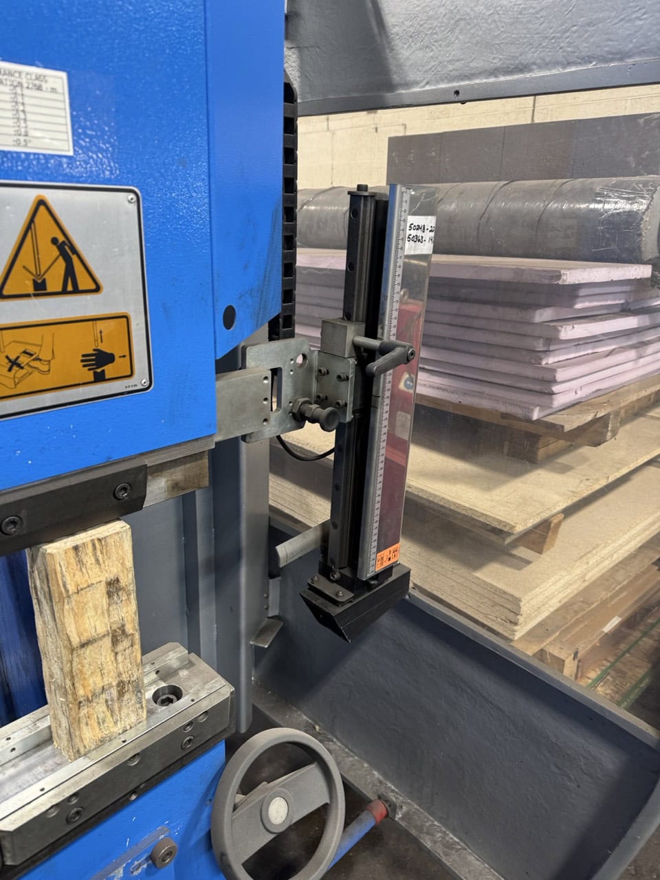 28 Ton x 4' Adira Prima Power P-0212 Hydraulic Press Brake, 2012 - Backgauge - Image 2