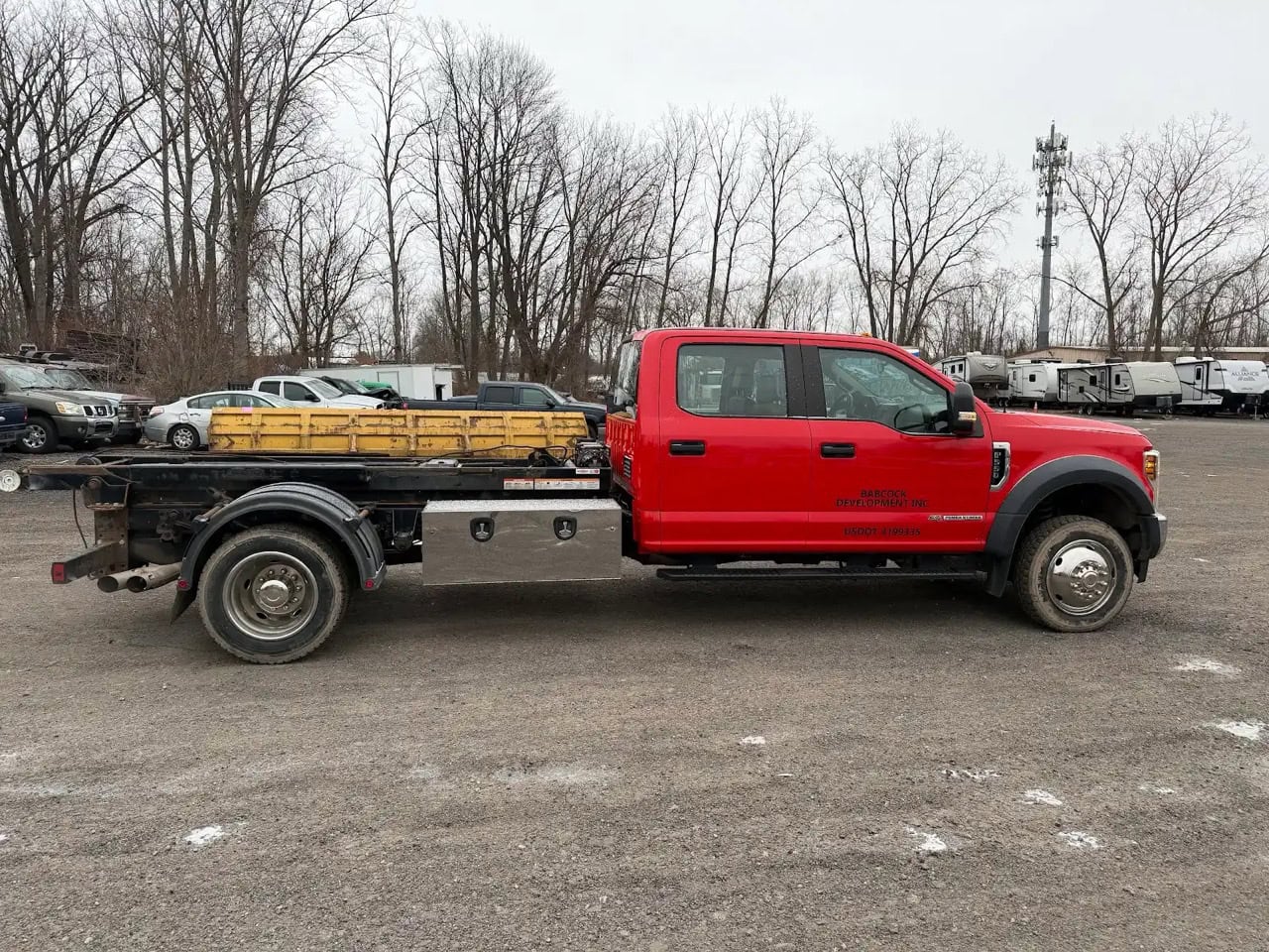 Ford F550 Flatbed Truck, 2019 - w/ Switch-N-Go Hoist - Image 3