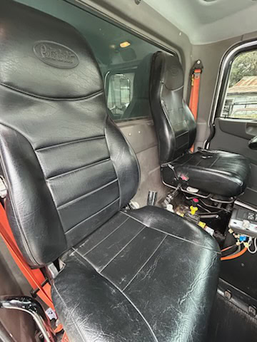 Peterbilt Dump Truck, 2011 - Paccar Engine, 226k Miles - Image 13