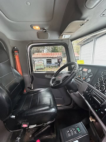 Peterbilt Dump Truck, 2011 - Paccar Engine, 226k Miles - Image 14