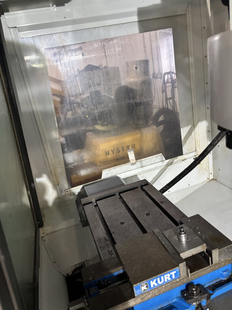 Haas TM-3P CNC Mill, 2017 - Low Hours, Chip Auger, Coolant System, IPS - Image 12
