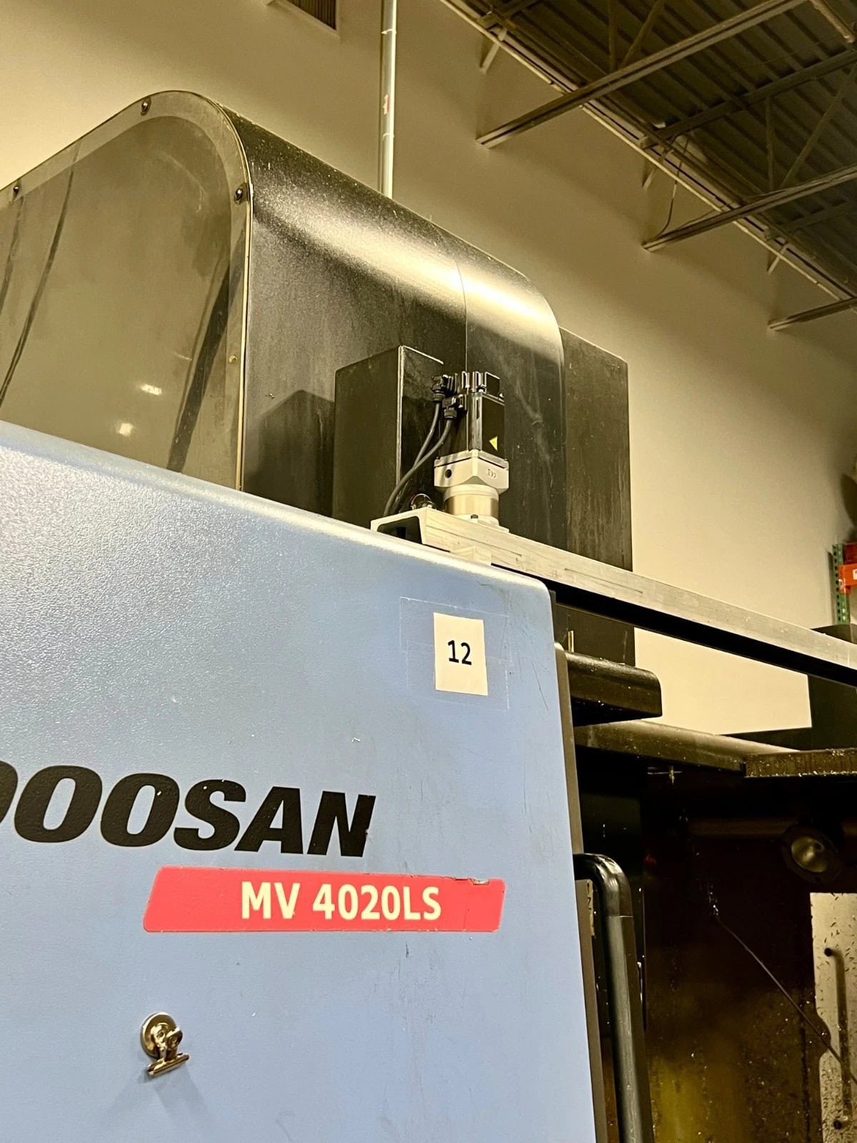 Doosan MV 4020LS CNC Vertical Machining Center, 2007 - Image 2