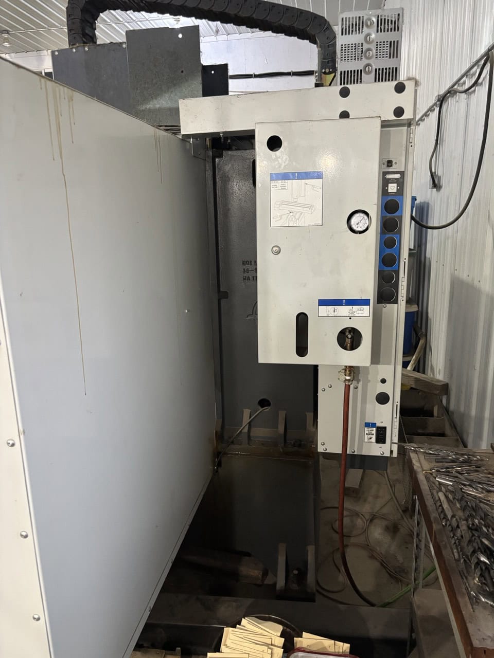 Haas TM-3P CNC Mill, 2017 - Low Hours, Chip Auger, Coolant System, IPS - Image 17
