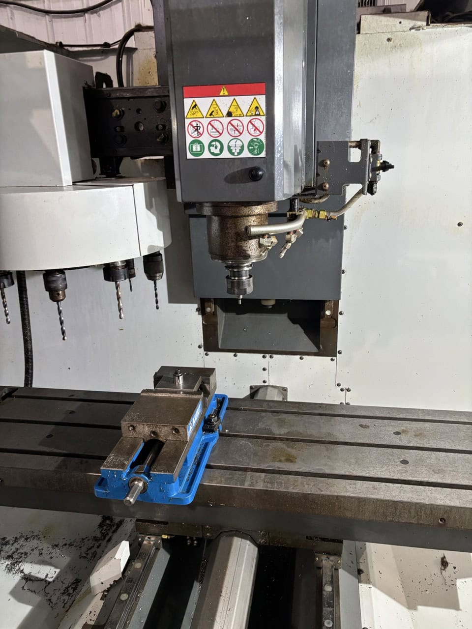 Haas TM-3P CNC Mill, 2017 - Low Hours, Chip Auger, Coolant System, IPS - Image 19