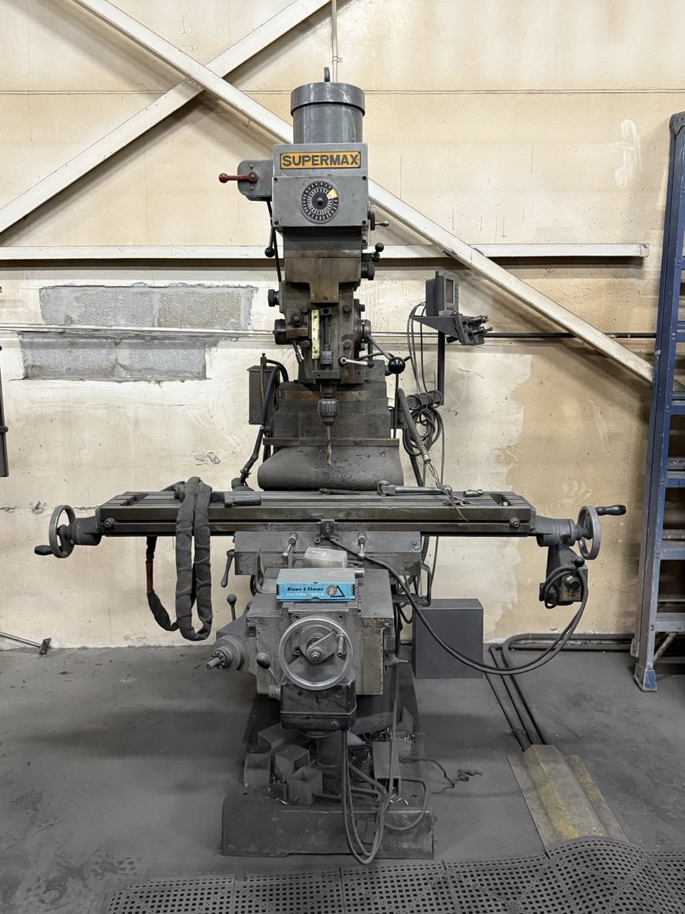 SuperMax YCM-16VS, 1990 - DRO, X-Axis Power Feed