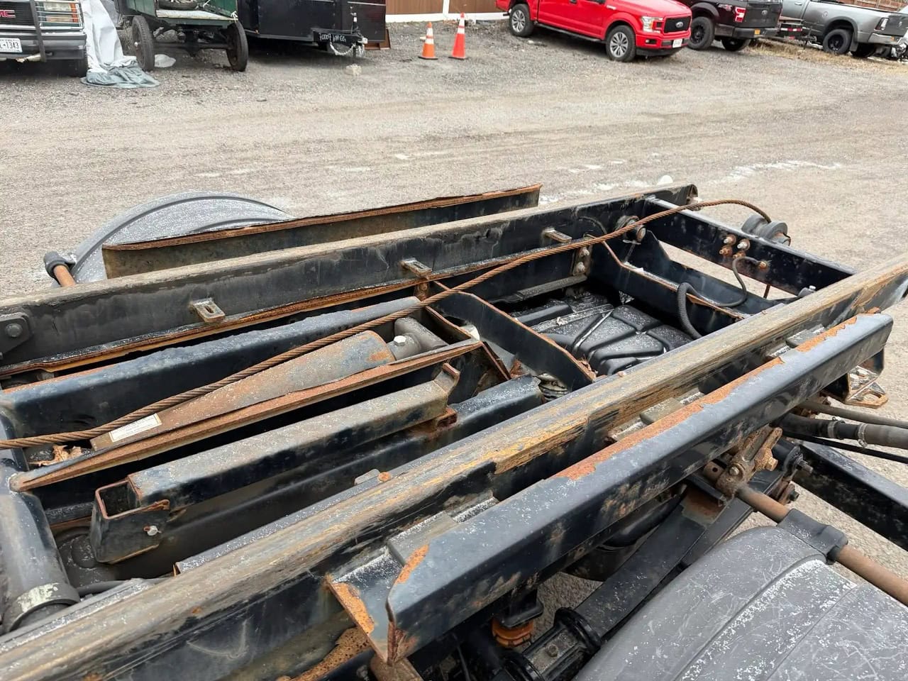 Ford F550 Flatbed Truck, 2019 - w/ Switch-N-Go Hoist - Image 18
