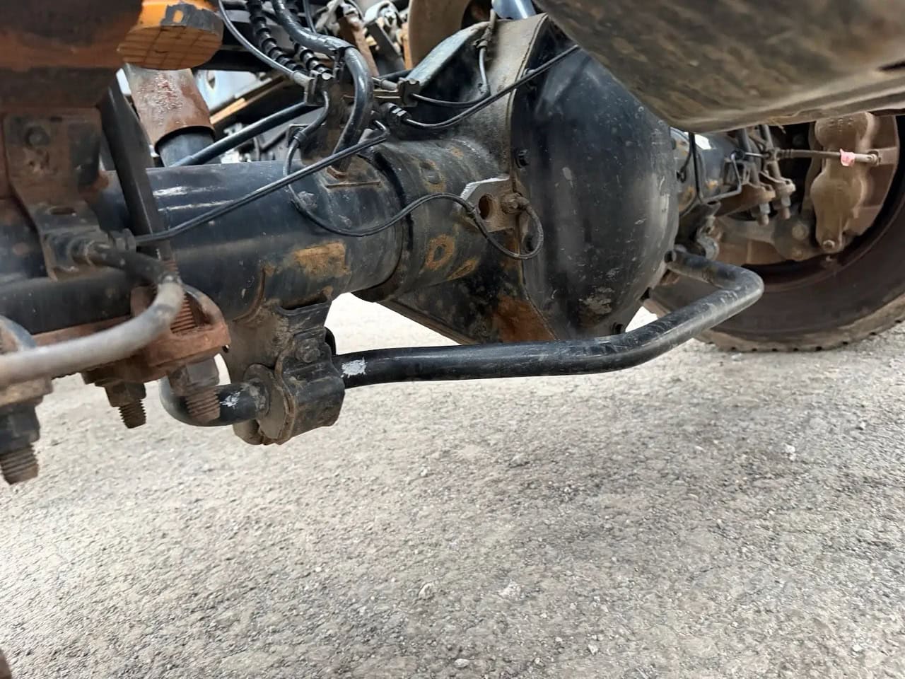 Ford F550 Flatbed Truck, 2019 - w/ Switch-N-Go Hoist - Image 19
