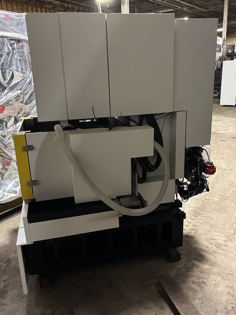 Fanuc C400IC Wire EDM, 2021 - CNC EDM w/ Auto Threader, Fanuc Robot a-C400ib Rotary - Image 7