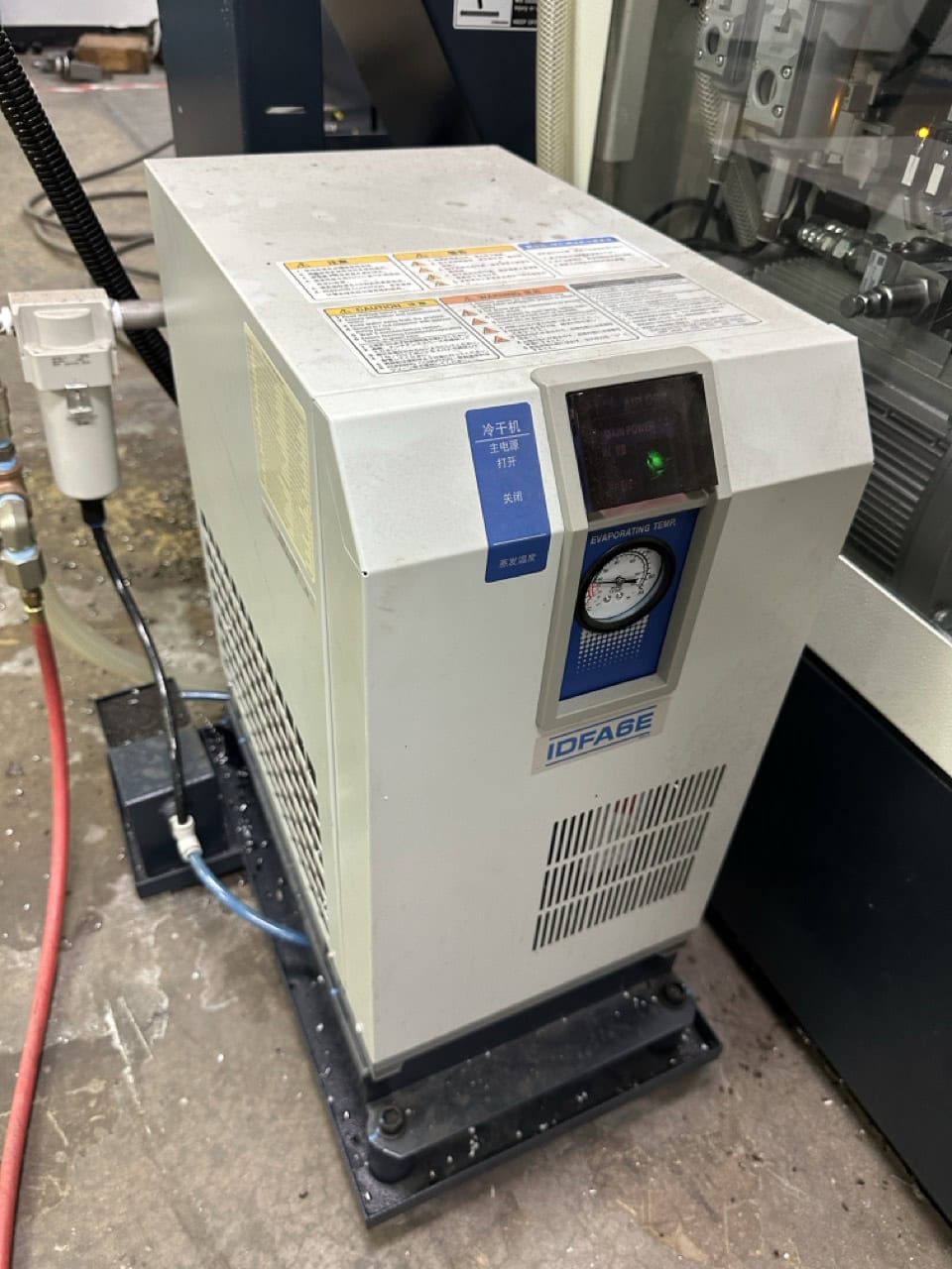 Makino F5 Pro 6 VMC, 2021 - 20K RPM, Renishaw Probe, Laser Tool Setter, Thru Spindle Coolant, Chip Conveyor - Image 20