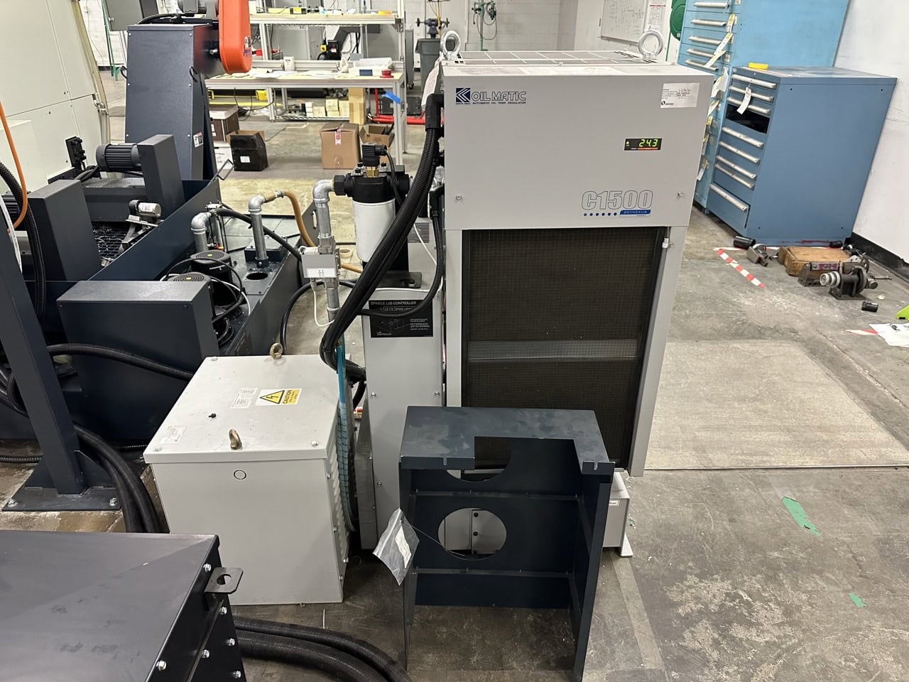 Makino F5 Pro 6 VMC, 2021 - 20K RPM, Renishaw Probe, Laser Tool Setter, Thru Spindle Coolant, Chip Conveyor - Image 31