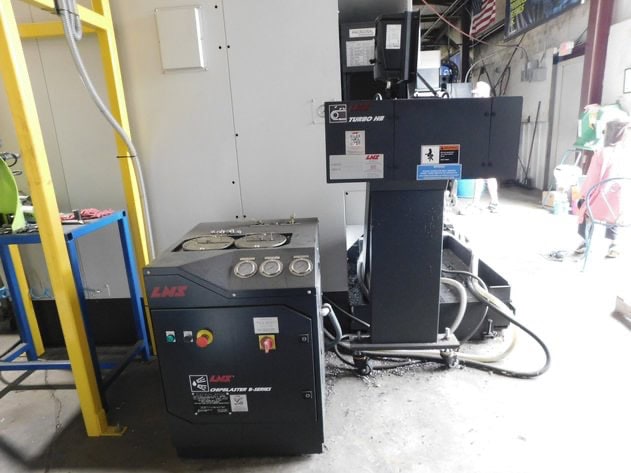 Doosan BVM 5700 VMC, 2022 - LNS Chip Conveyor & Chip Blaster - Image 5