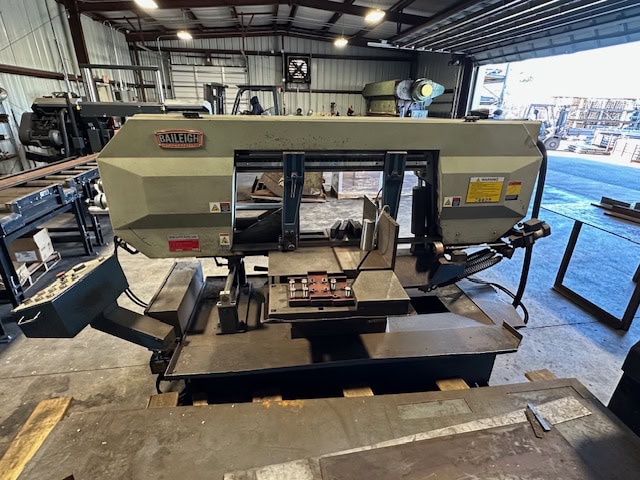 18" x 24" Baileigh BS-24SA-DM Semi-Automatic Dual-Miter Horizontal Band Saw, 2020