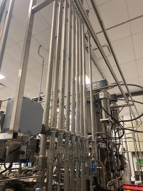 Isolate Systems CDMH.200-2X-2F Botanical CO2 Extraction System, 2021 - Less than 40 Hours - Image 4