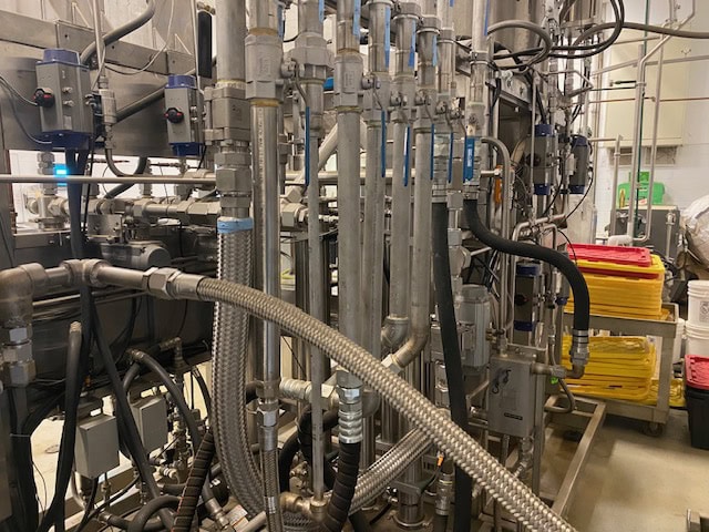 Isolate Systems CDMH.200-2X-2F Botanical CO2 Extraction System, 2021 - Less than 40 Hours - Image 7