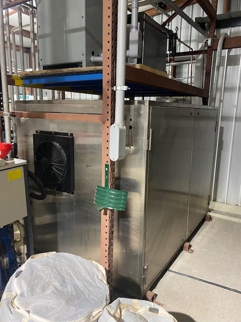 Isolate Systems CDMH.200-2X-2F Botanical CO2 Extraction System, 2021 - Less than 40 Hours - Image 9